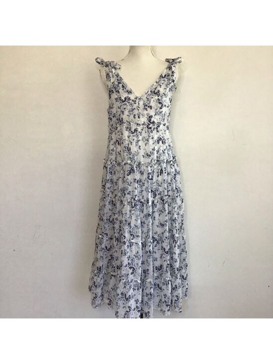 Moon River Dresses & Skirts - Moon River Women Elegant White Blue Floral Tiered Backyard Party Maxi Dress M